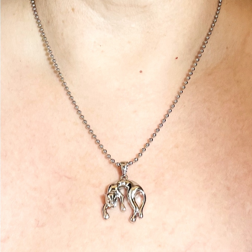 Hanging Jaguar Pendant Chain Necklace